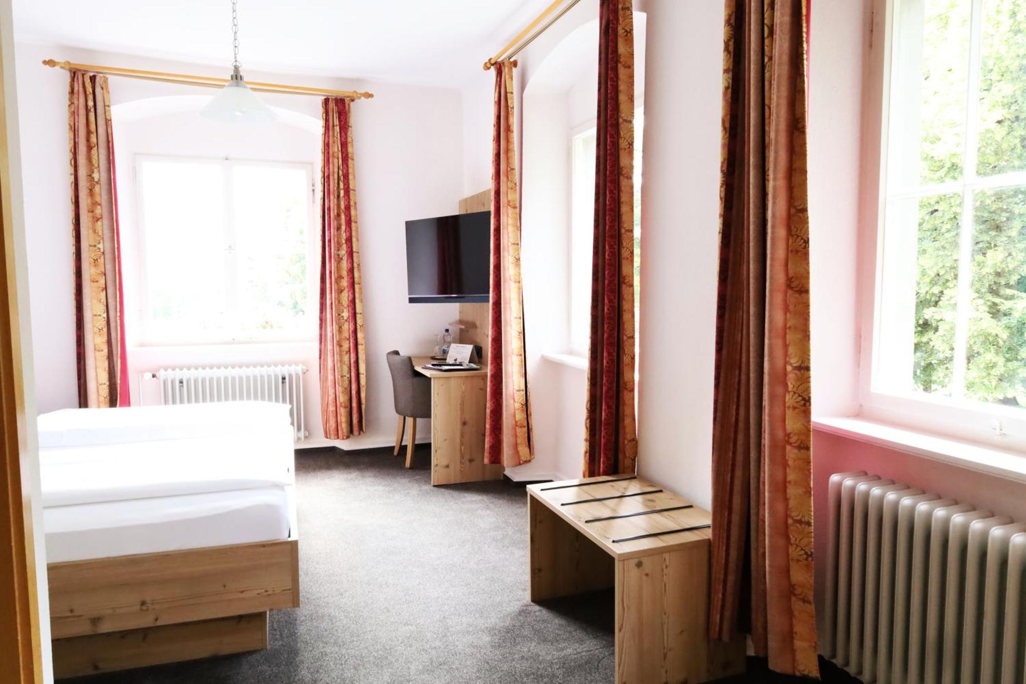 Hotel Gasthof Zur Post Wolfegg Luaran gambar